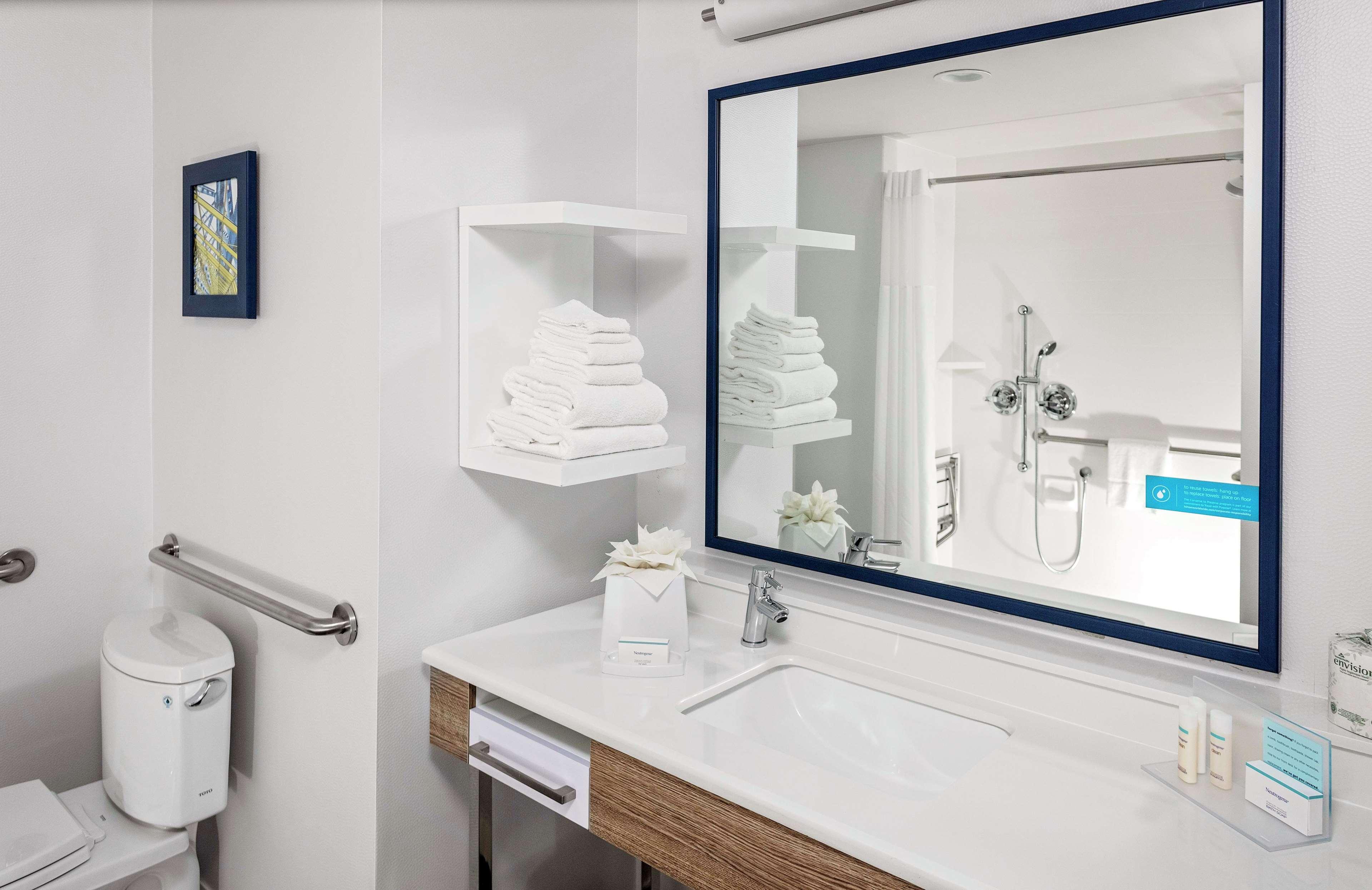 Hampton Inn Cranbury Eksteriør billede