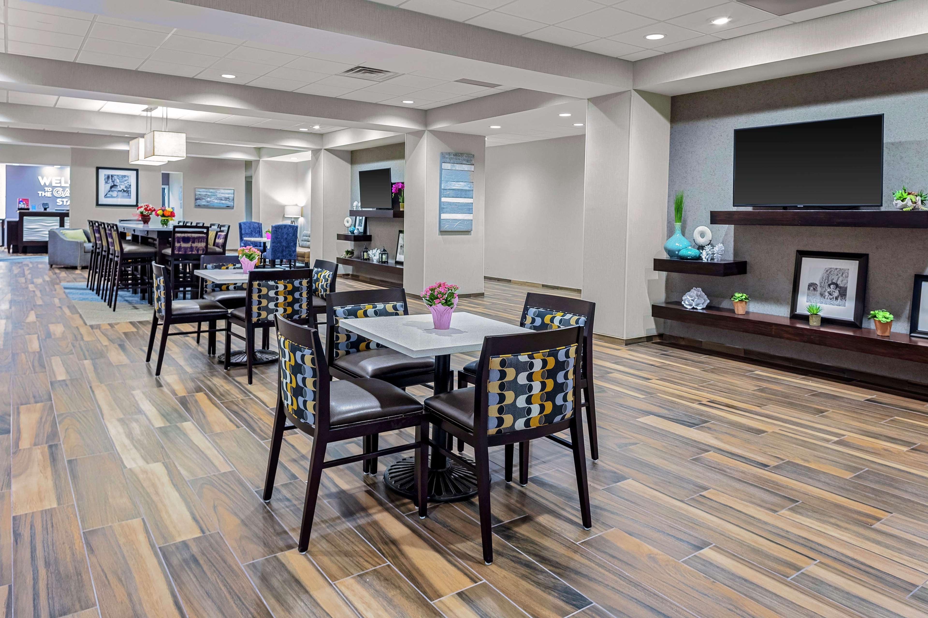 Hampton Inn Cranbury Eksteriør billede