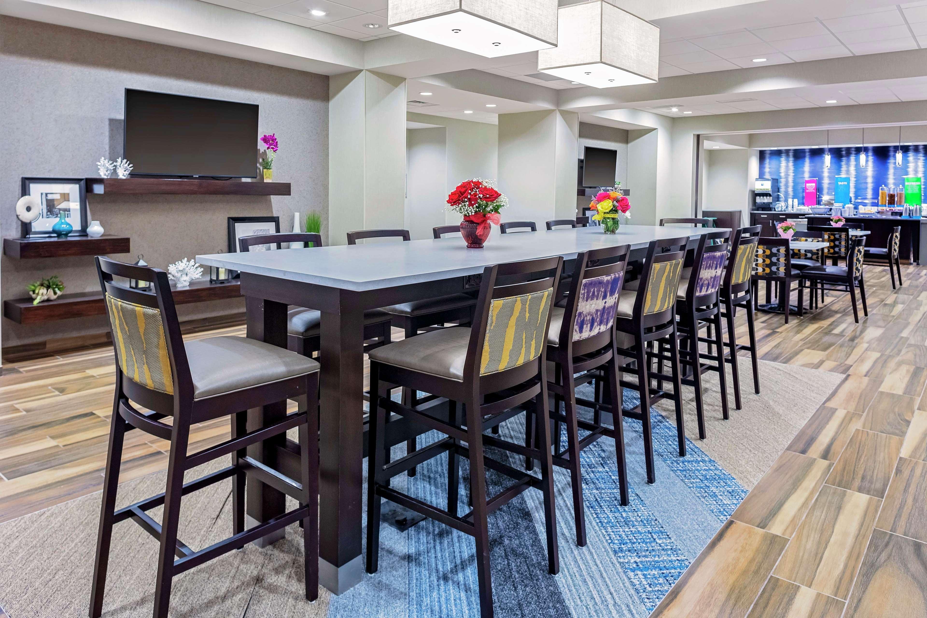 Hampton Inn Cranbury Eksteriør billede