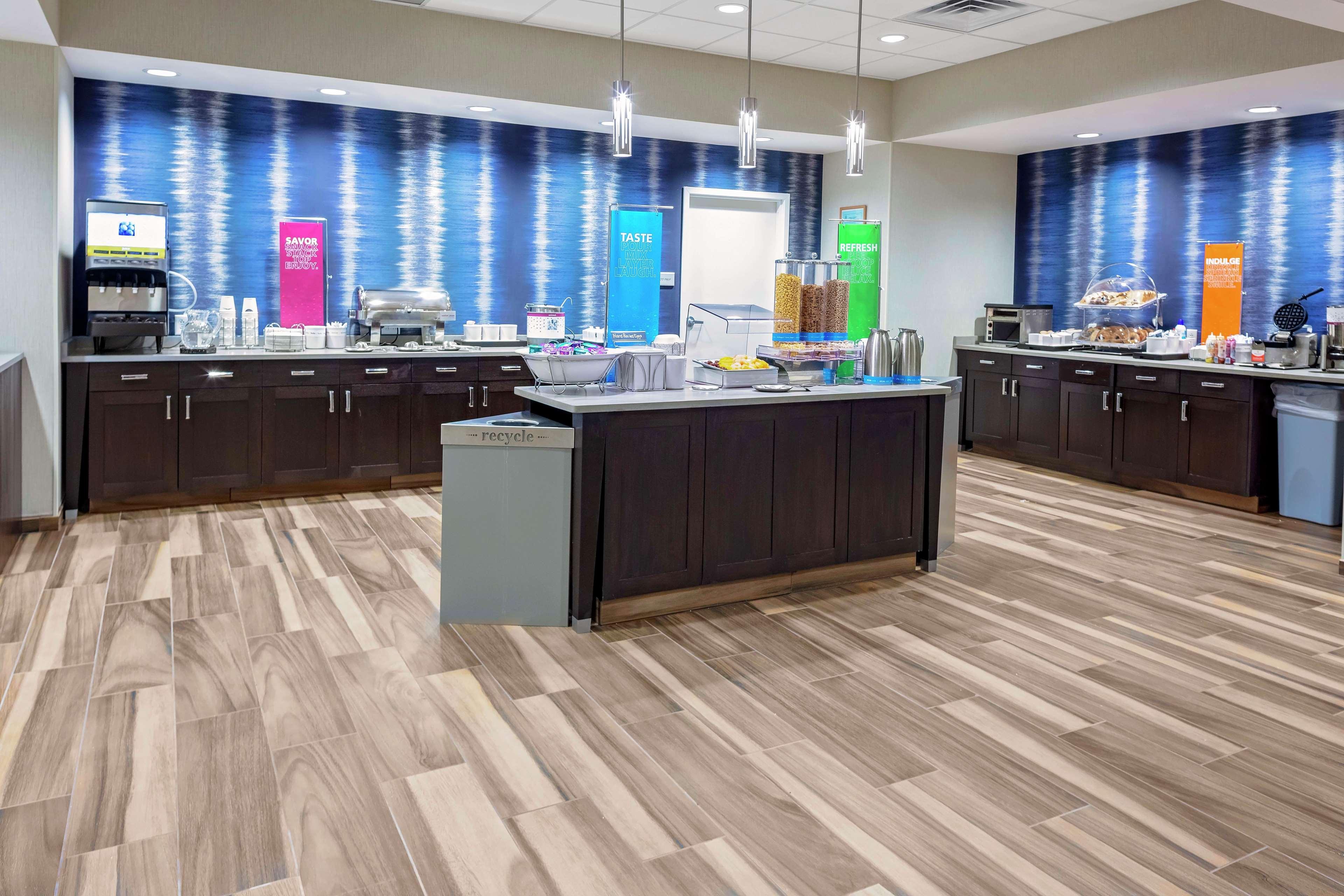 Hampton Inn Cranbury Eksteriør billede